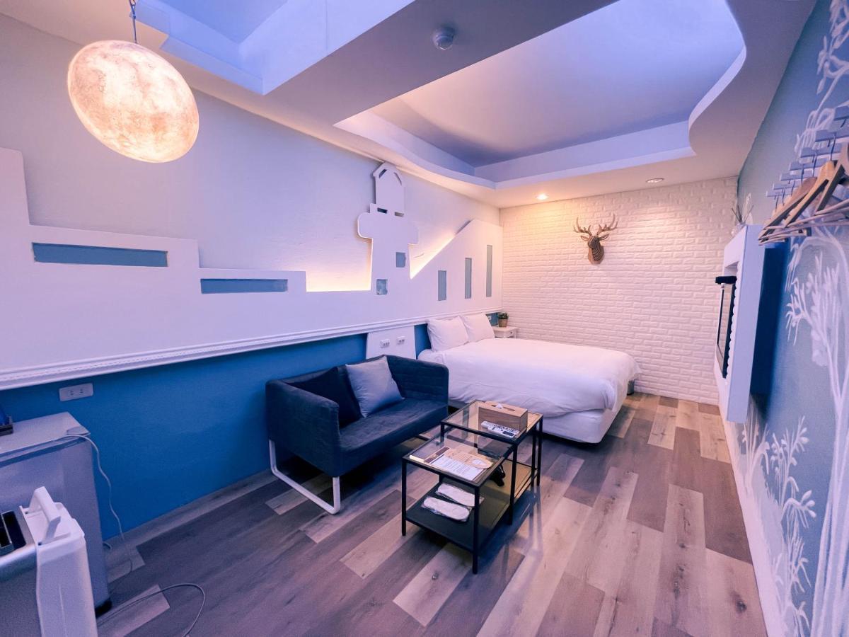 Deer Moon Hostel Kenting Exterior photo