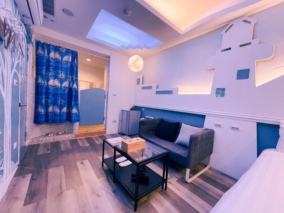 Deer Moon Hostel Kenting Exterior photo