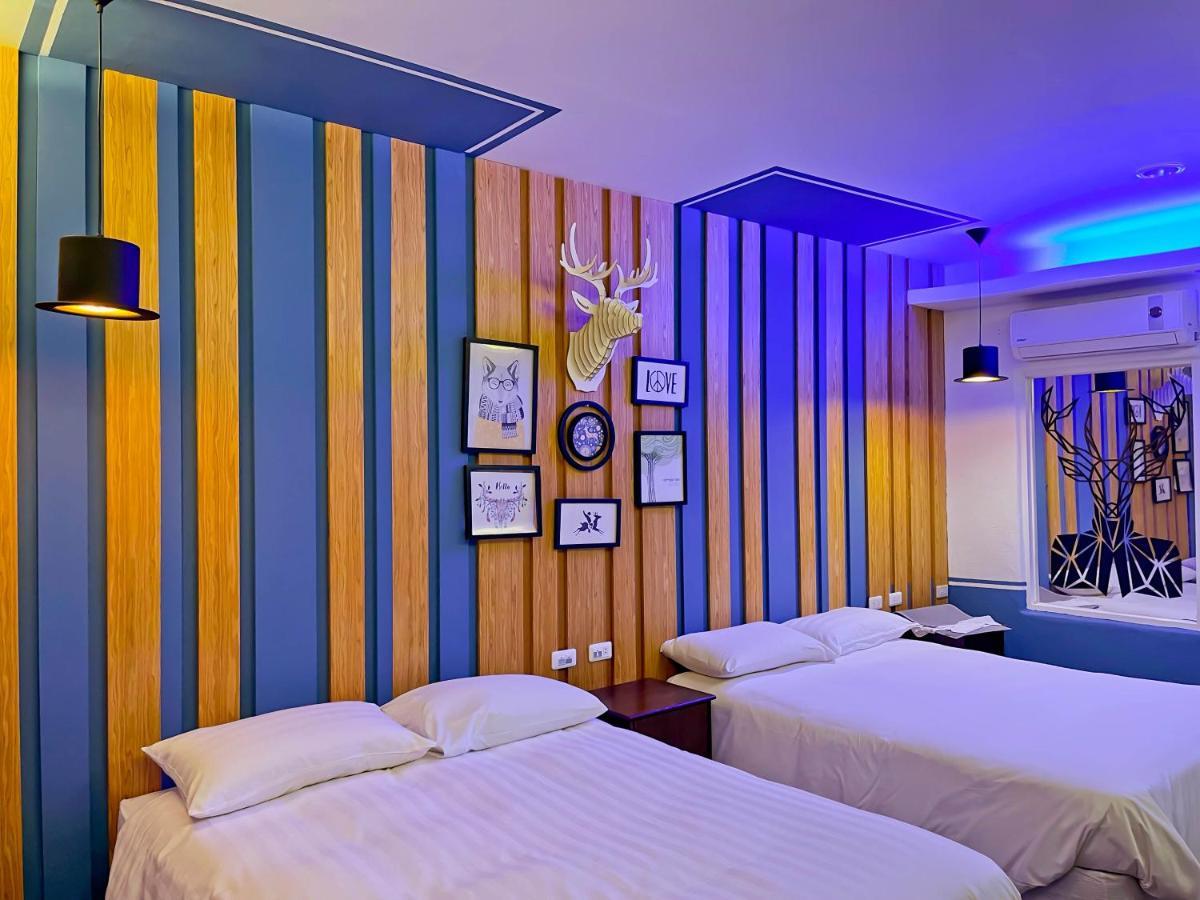 Deer Moon Hostel Kenting Exterior photo