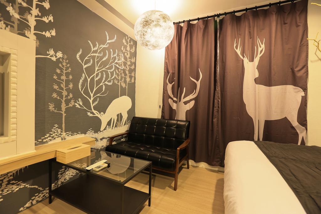 Deer Moon Hostel Kenting Exterior photo